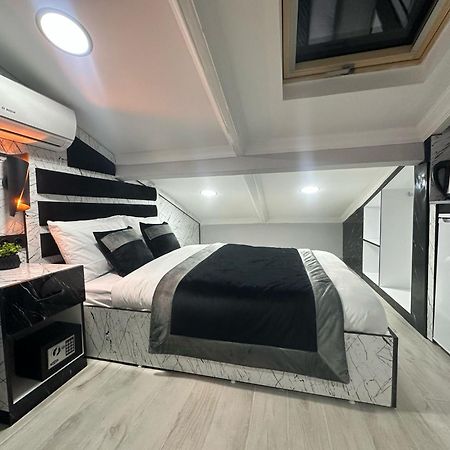 Taksim Larissa Hotel Suites Istanbul Exterior foto