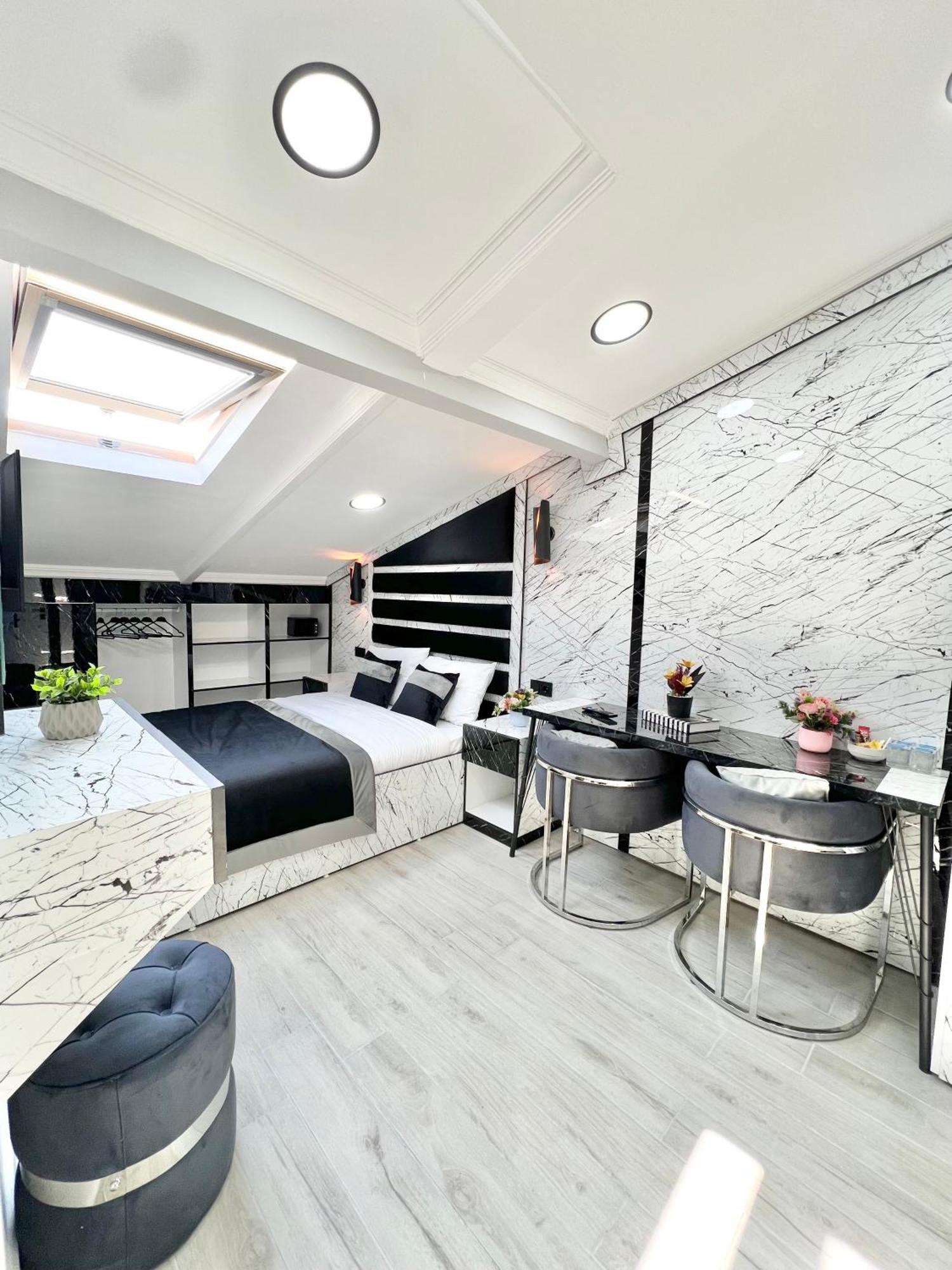 Taksim Larissa Hotel Suites Istanbul Exterior foto